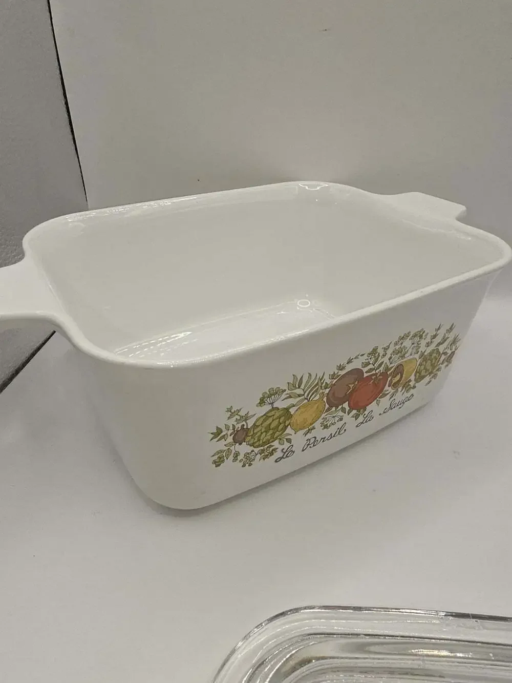 Nice- 1.5 Quart Corning Ware Spice of Life P-4-B Dish w Lid Rectangular